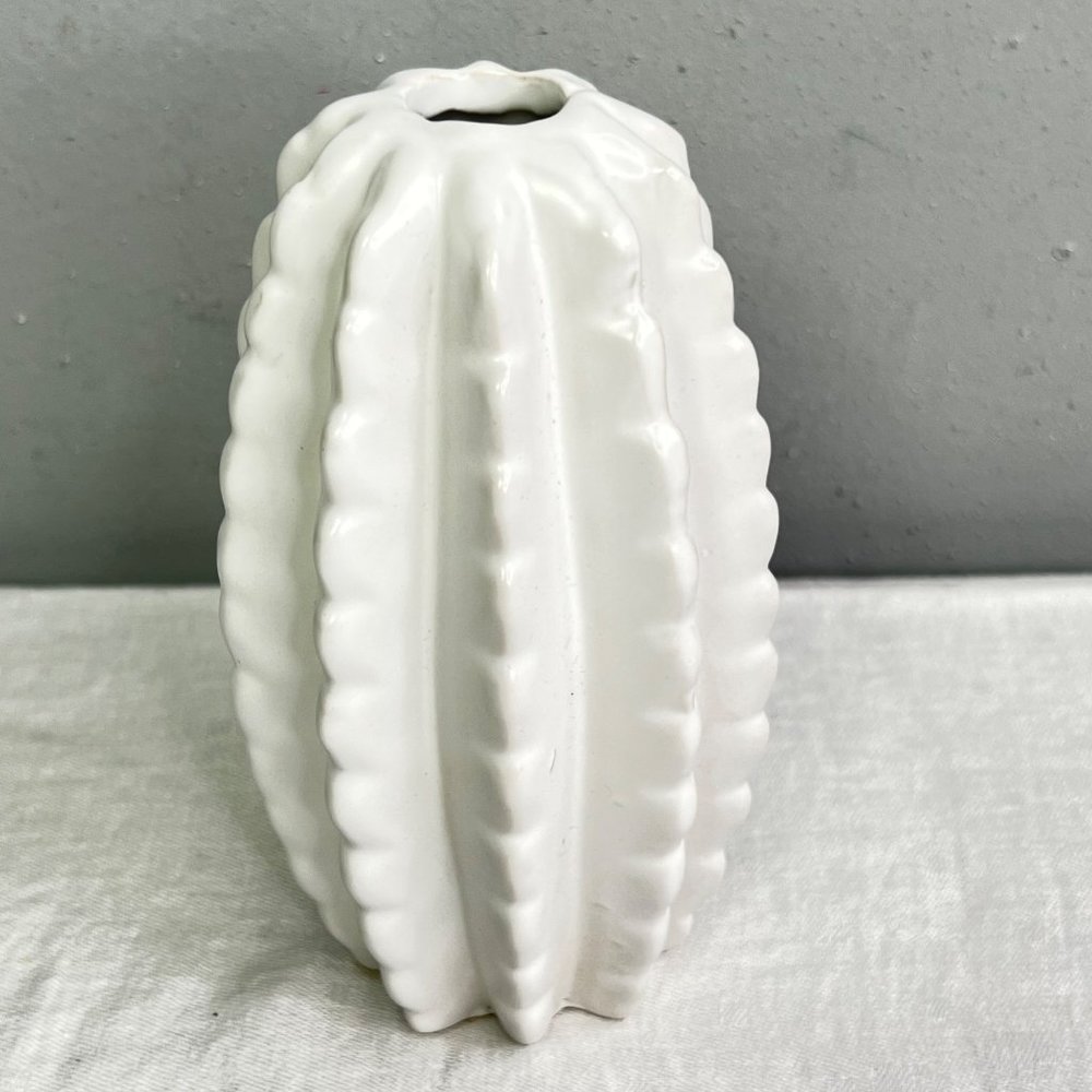 White Cactus Vase Rosemary Stem Creative Co-op Desert Succulent Decoration NWT - Picture 9 of 9